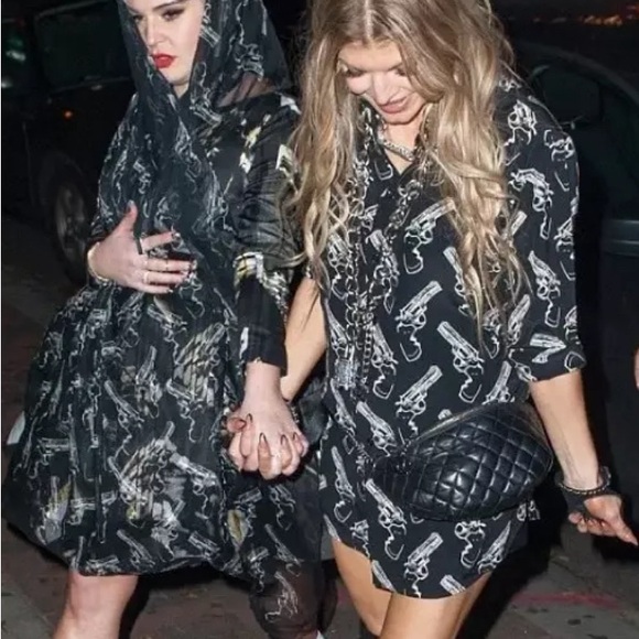 New w/tags ICONIC New w/tags SAINT LAURENT Black GUN POP PRINT Mini 44 8 10 - Picture 3 of 8